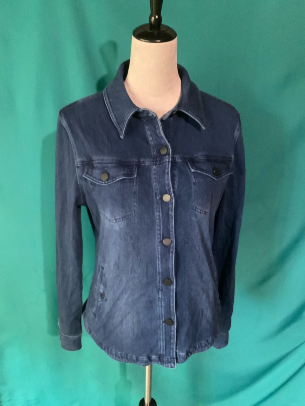 Liverpool Los Angeles Classic Dark Wash Denim 6 Button-Front Closure Jacket